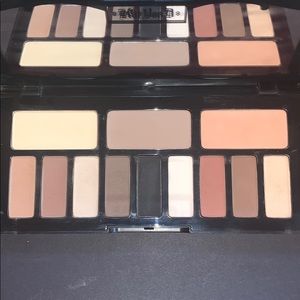 Kat Von D Makeup - Kat Von D shade and light eyeshadow palette Kat Von D Makeup - Kat Von D shade and light eyeshadow palette